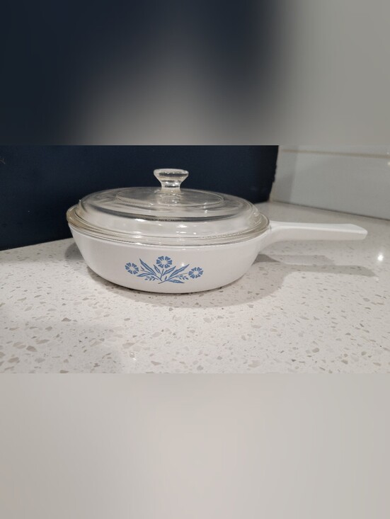 Corningware Other - VTG Corning Ware White Cornflower Blue 6.5" Skillet with Glass Lid